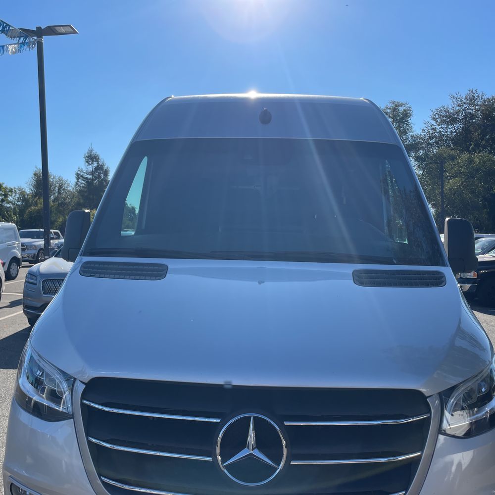 2024 Mercedes-Benz Sprinter 2500