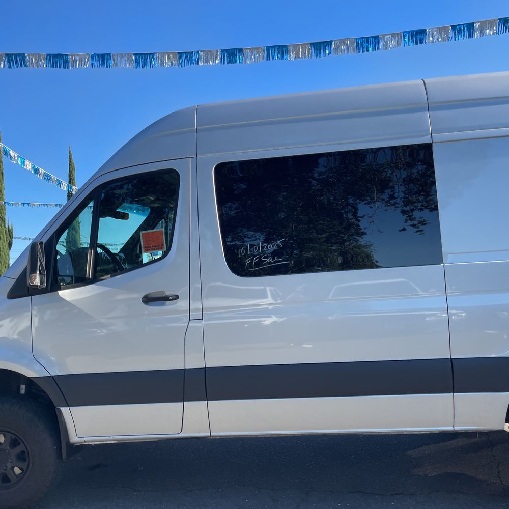 2024 Mercedes-Benz Sprinter 2500