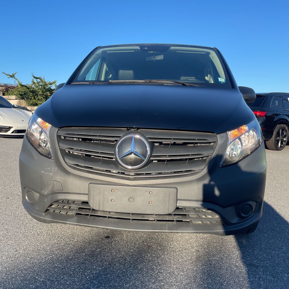 2023 Mercedes-Benz Metris Passenger