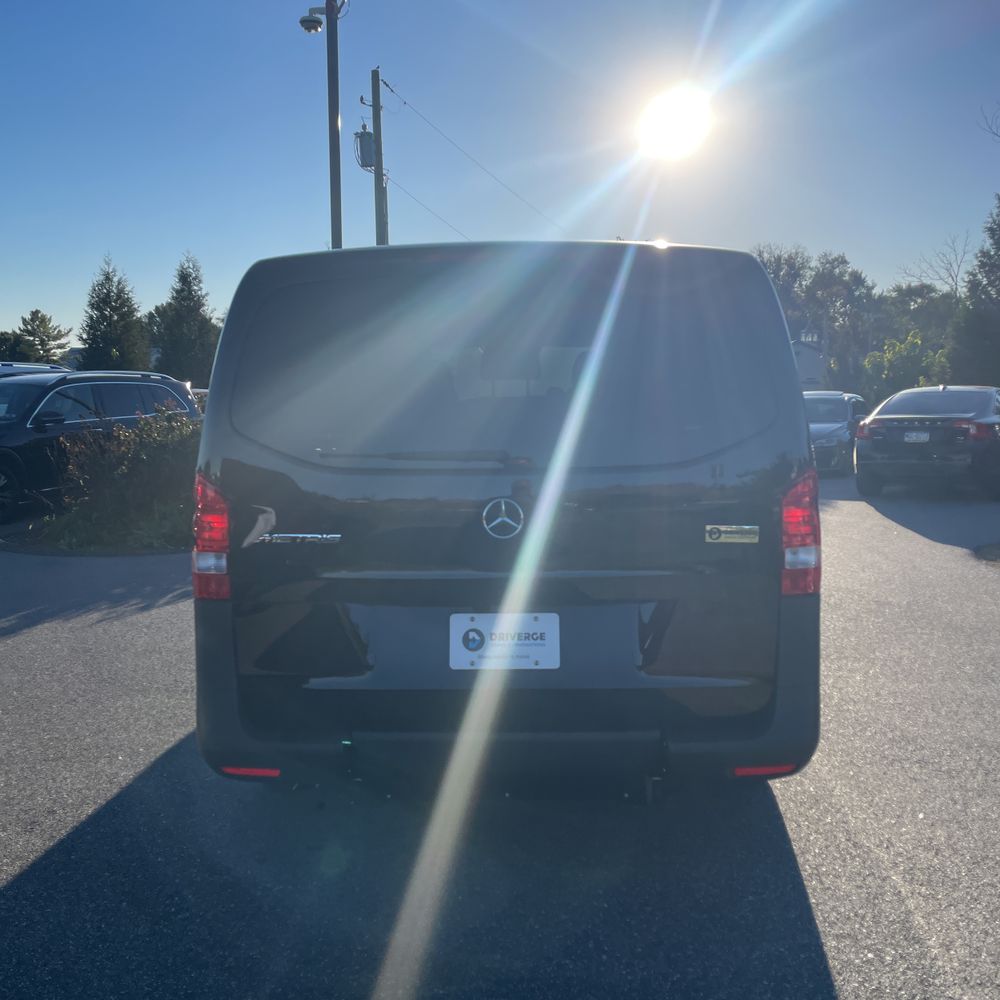2023 Mercedes-Benz Metris Passenger