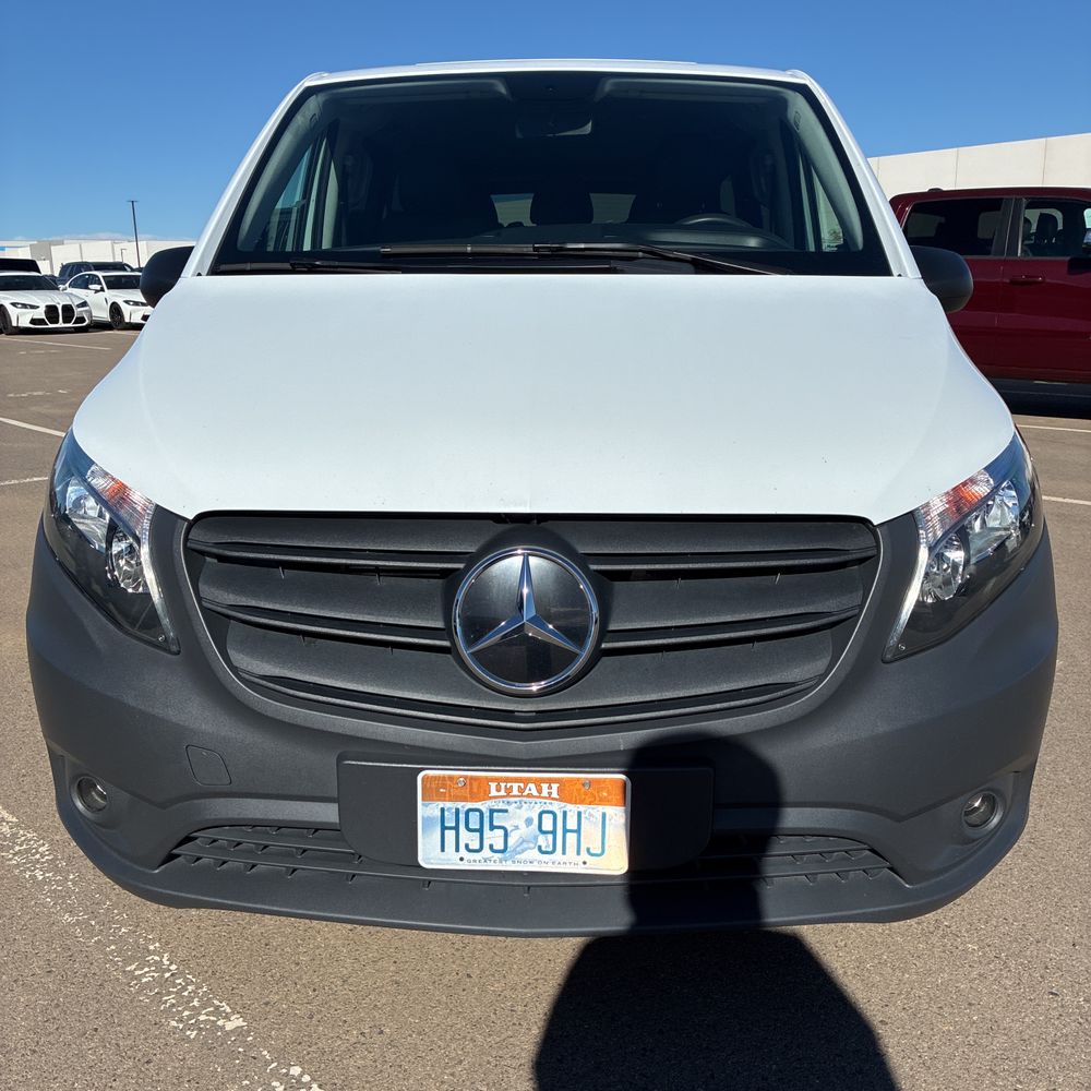 2023 Mercedes-Benz Metris Passenger
