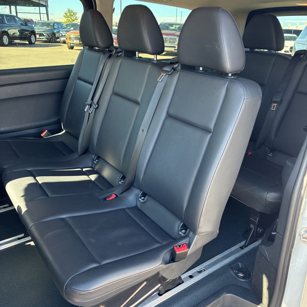2023 Mercedes-Benz Metris Passenger