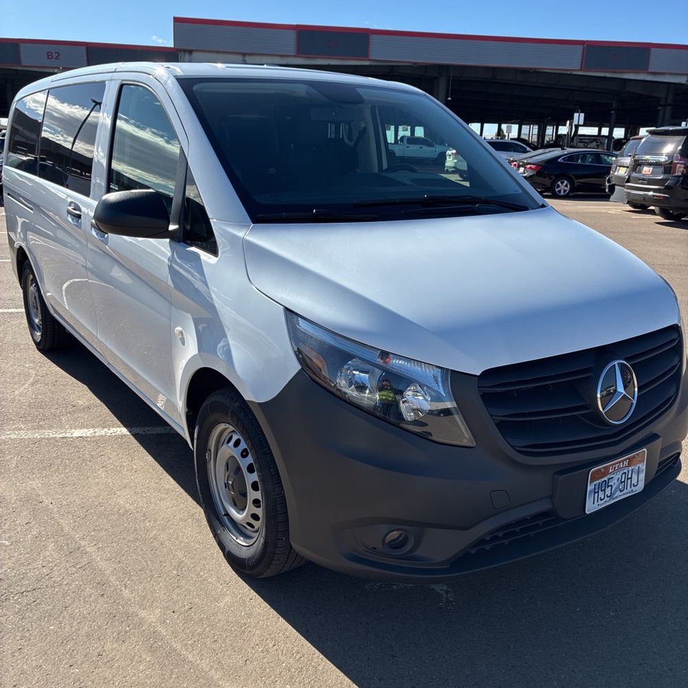 2023 Mercedes-Benz Metris Passenger