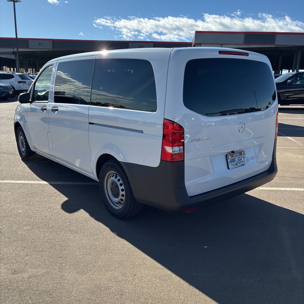 2023 Mercedes-Benz Metris Passenger