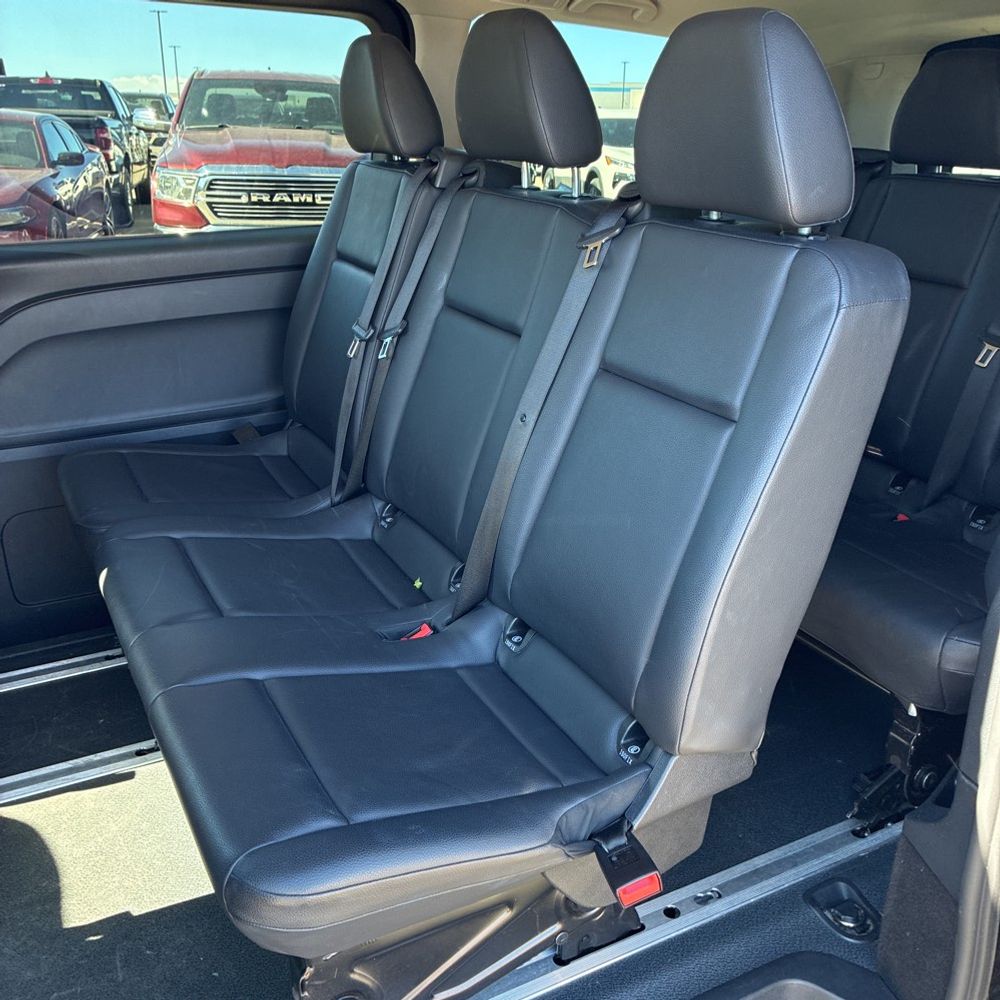 2023 Mercedes-Benz Metris Passenger