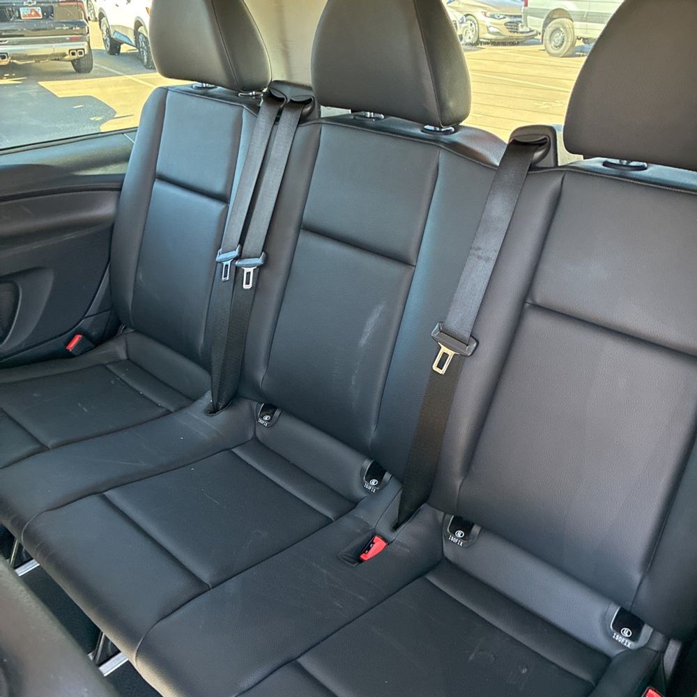 2023 Mercedes-Benz Metris Passenger