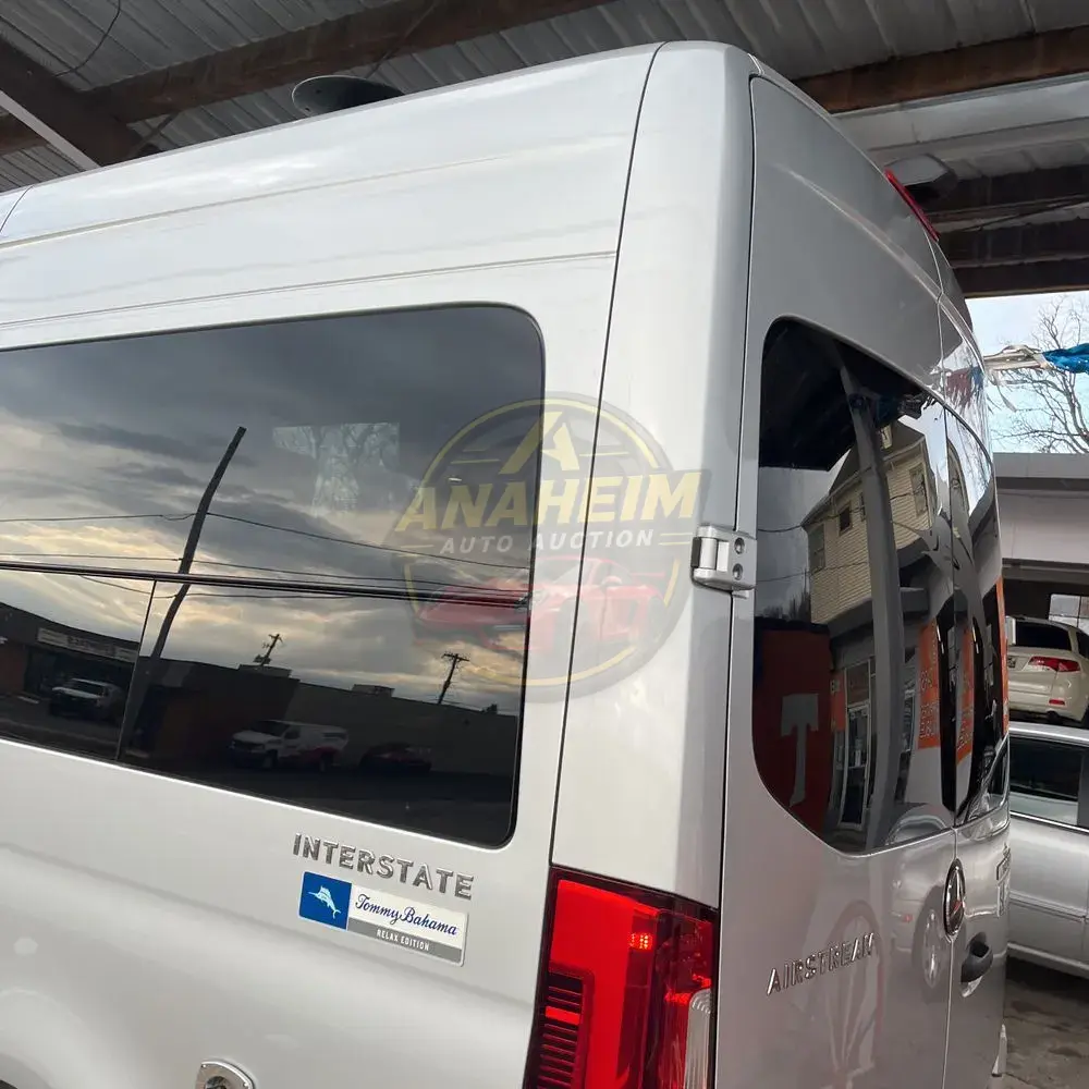 2022 Mercedes-Benz Sprinter 2500