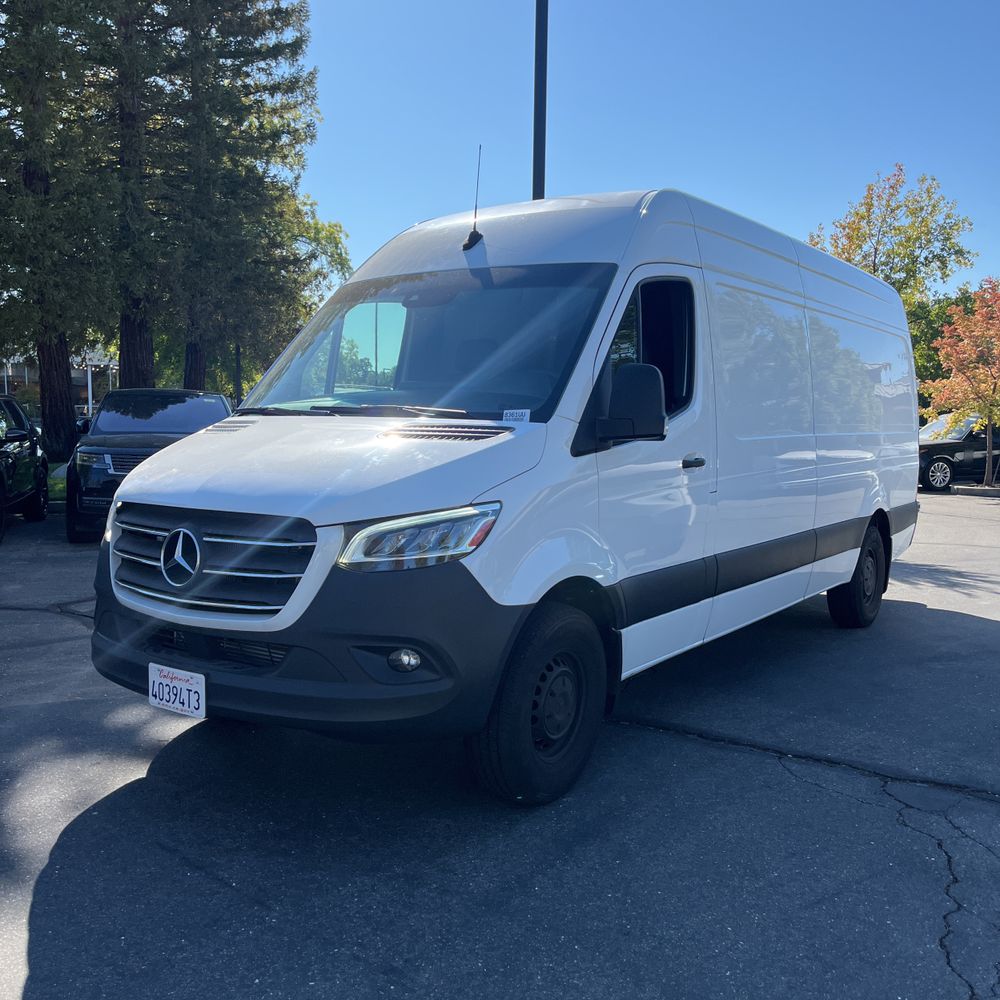 2023 Mercedes-Benz Sprinter 2500 High Roof
