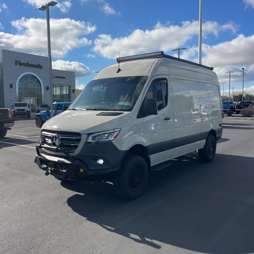 2023 Mercedes-Benz Sprinter 2500