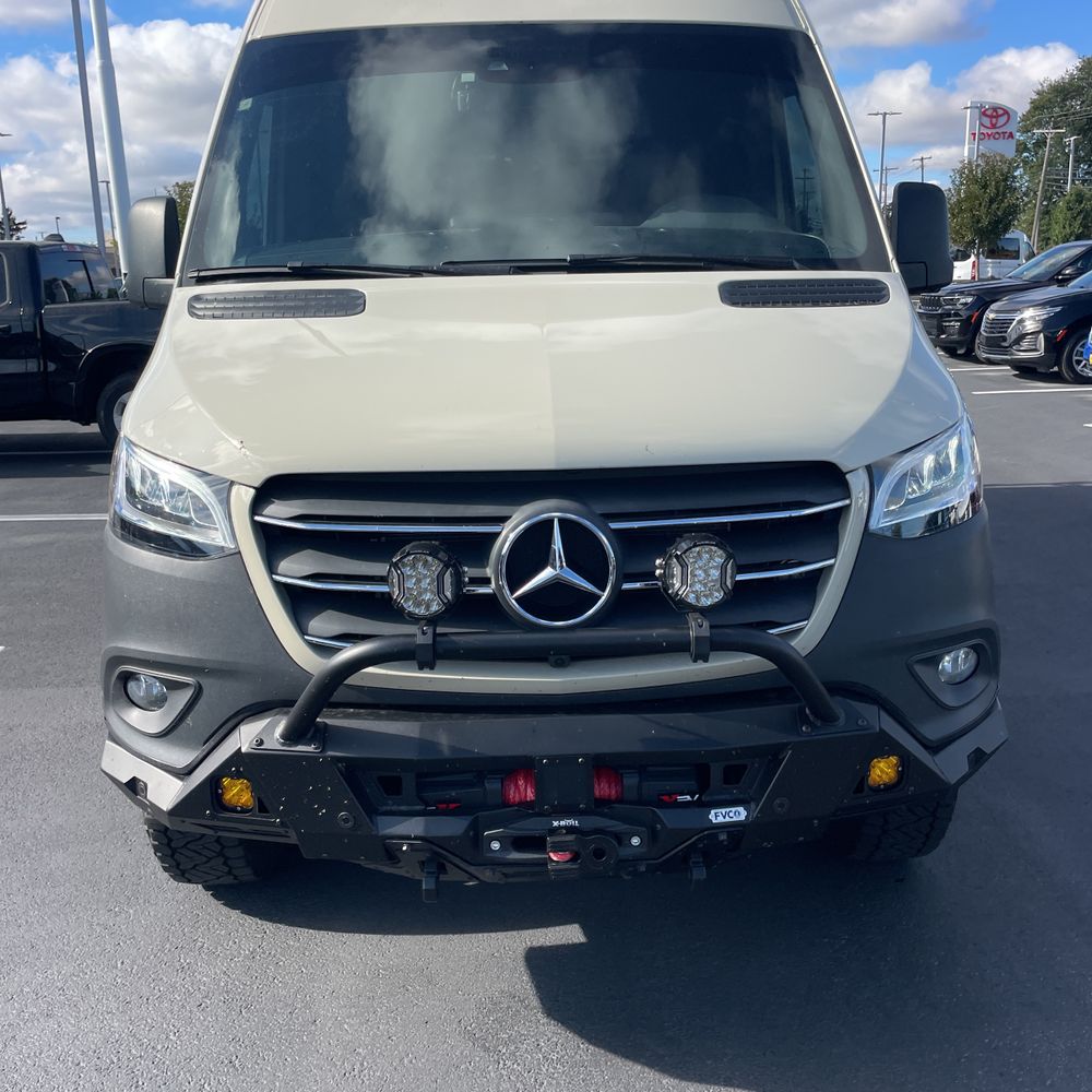 2023 Mercedes-Benz Sprinter 2500