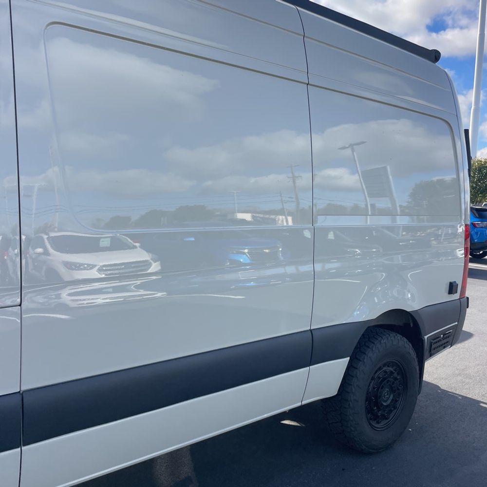 2023 Mercedes-Benz Sprinter 2500