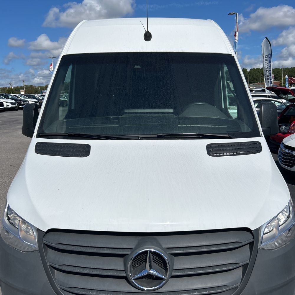 2024 Mercedes-Benz Sprinter 2500