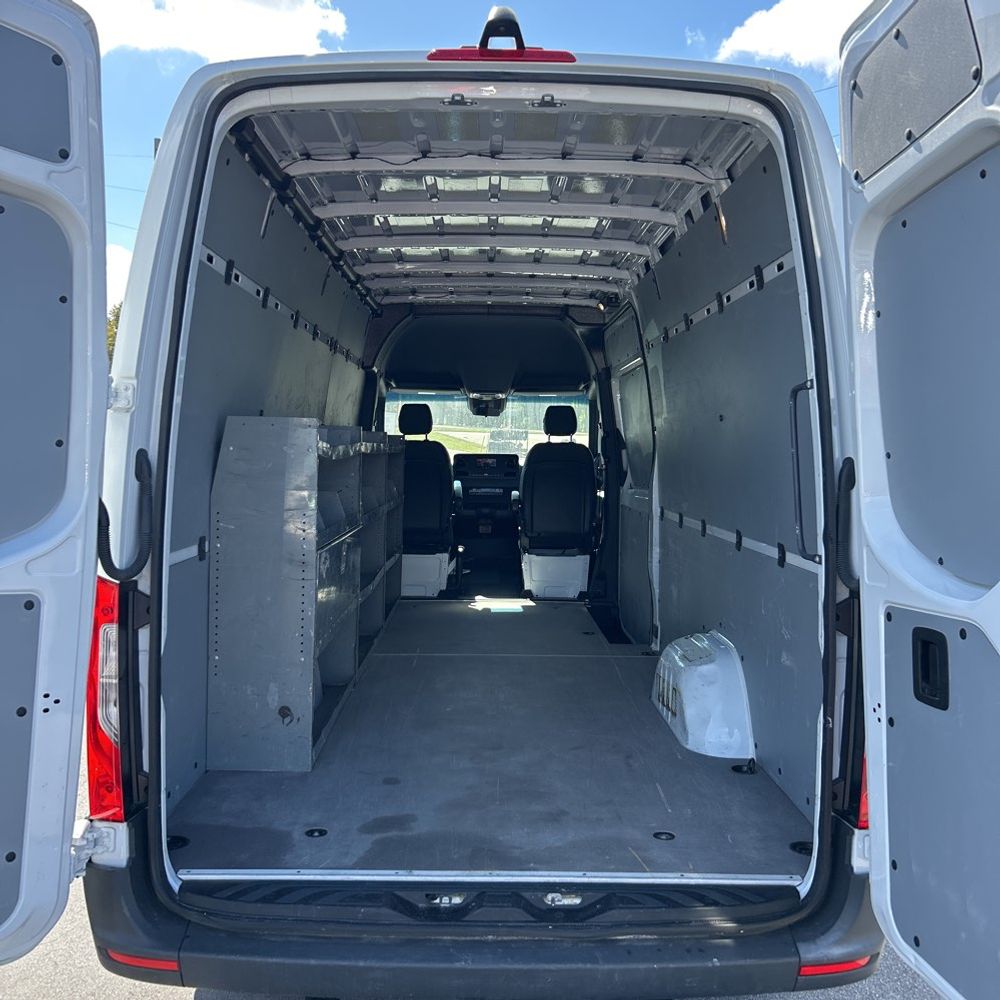 2024 Mercedes-Benz Sprinter 2500