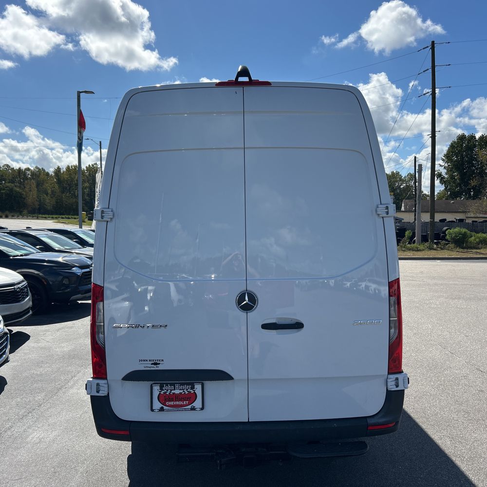 2024 Mercedes-Benz Sprinter 2500