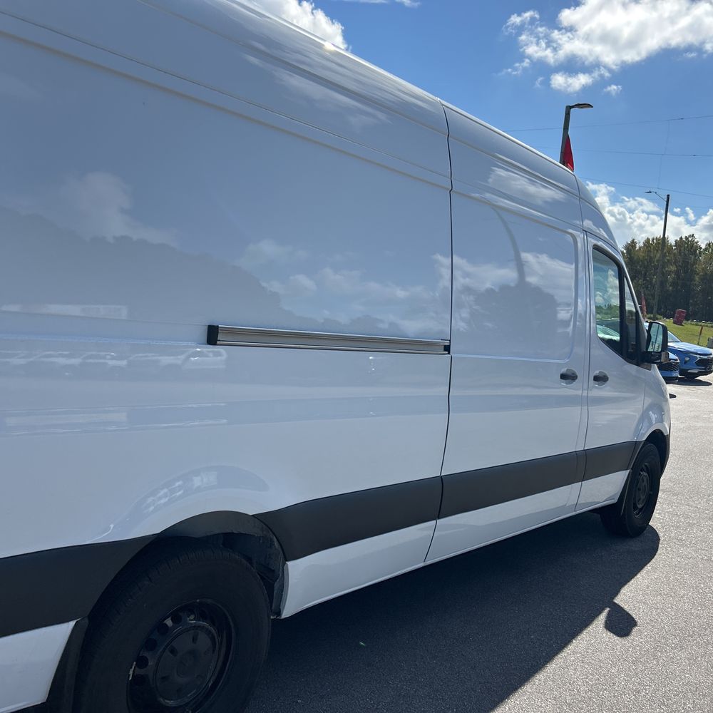 2024 Mercedes-Benz Sprinter 2500