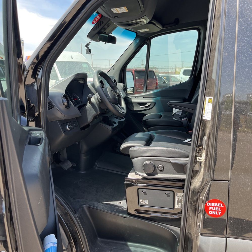 2024 Mercedes-Benz Sprinter 2500 2500