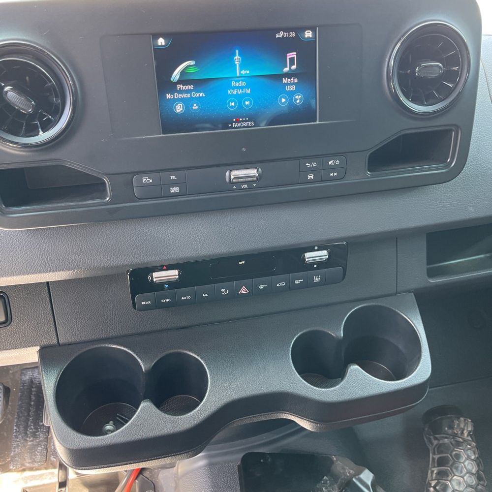 2024 Mercedes-Benz Sprinter 2500 2500