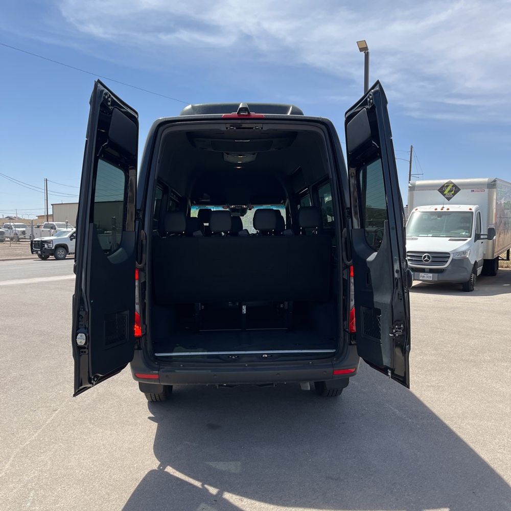2024 Mercedes-Benz Sprinter 2500 2500