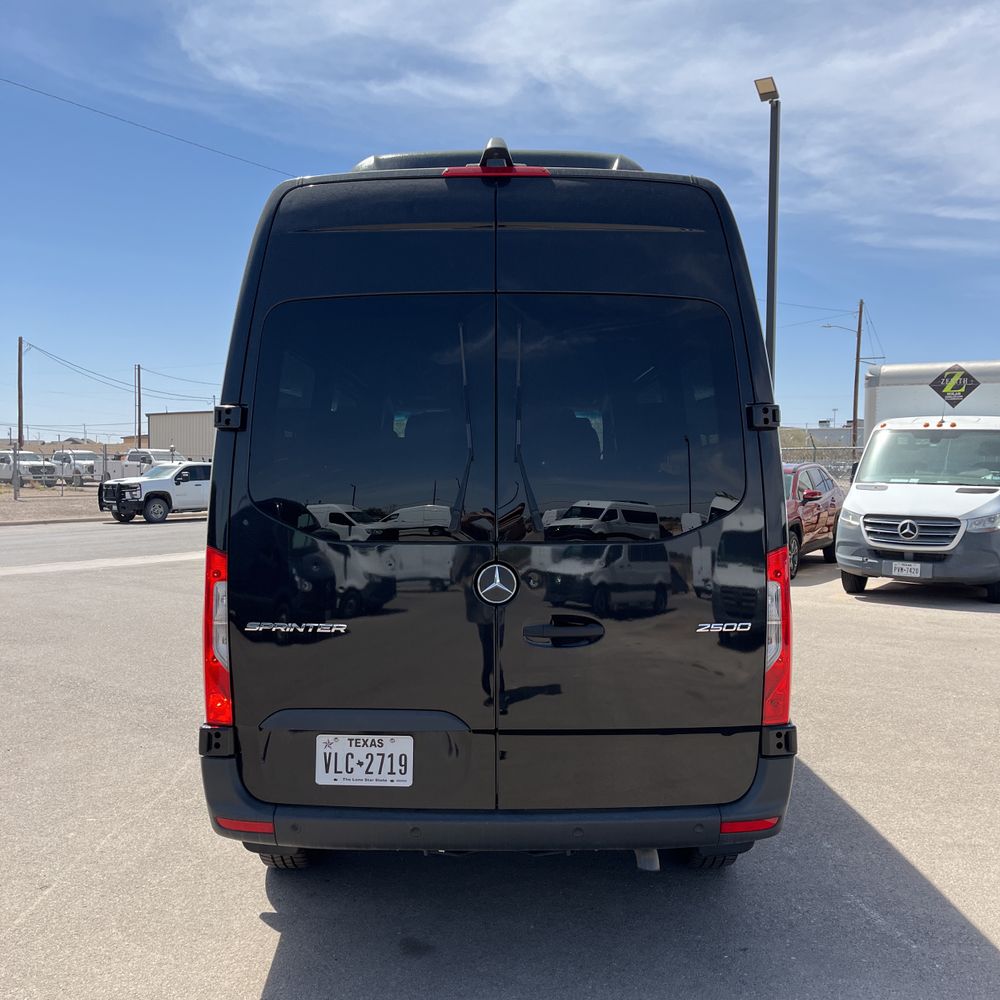 2024 Mercedes-Benz Sprinter 2500 2500