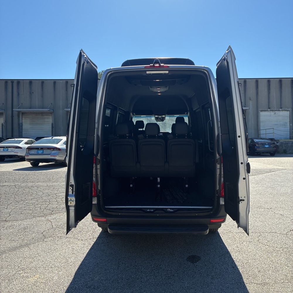 2024 Mercedes-Benz Sprinter 2500 Std Roof