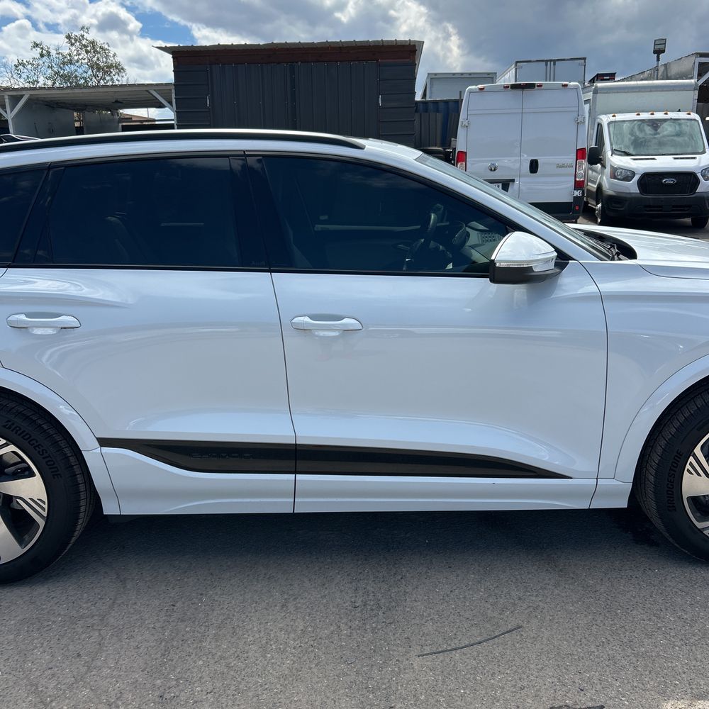 2025 Audi Q6 e-tron Premium