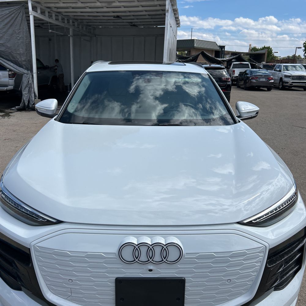 2025 Audi Q6 e-tron Premium