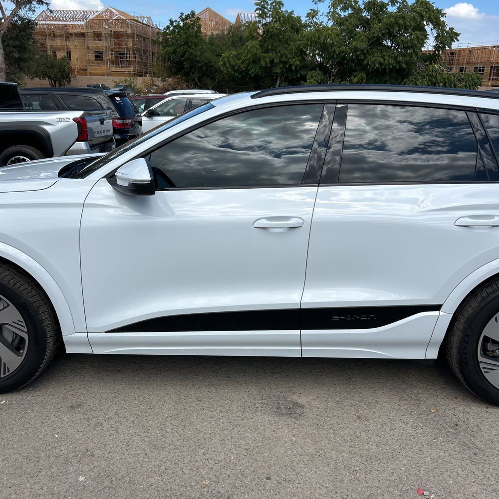 2025 Audi Q6 e-tron Premium
