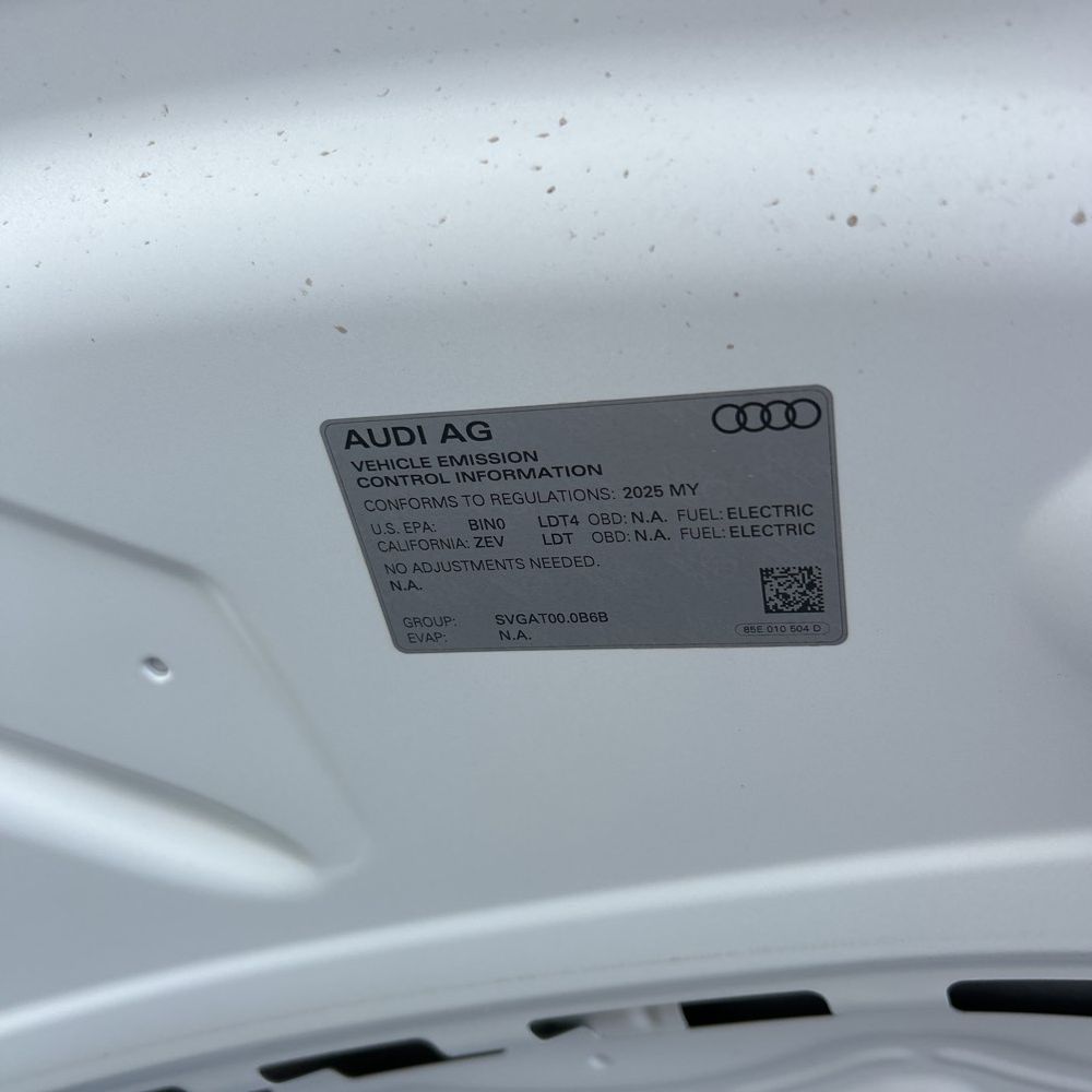 2025 Audi Q6 e-tron Premium