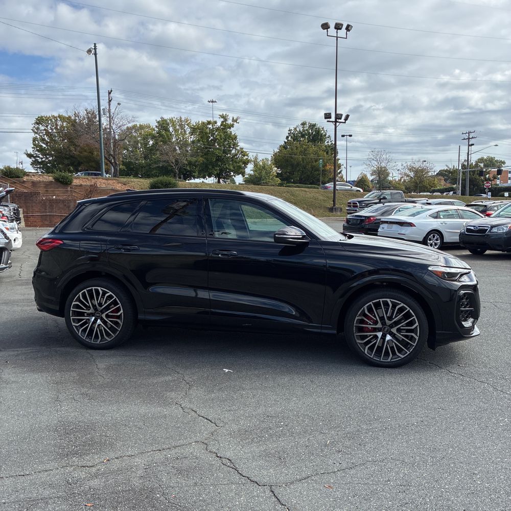 2025 Audi All-New SQ5 Premium Plus