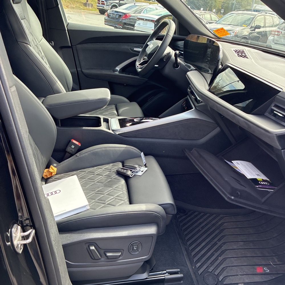 2025 Audi All-New SQ5 Premium Plus