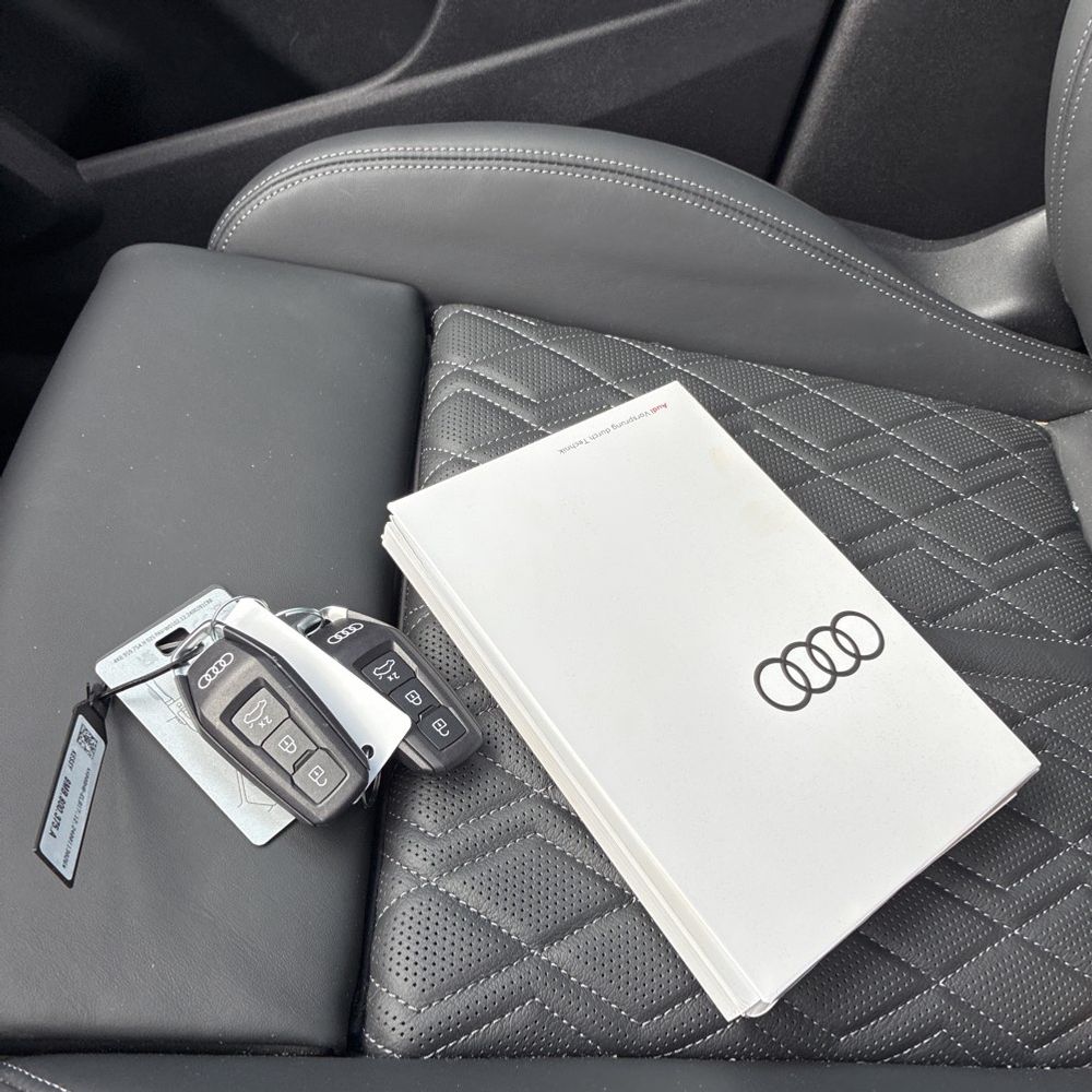 2025 Audi All-New SQ5 Premium Plus