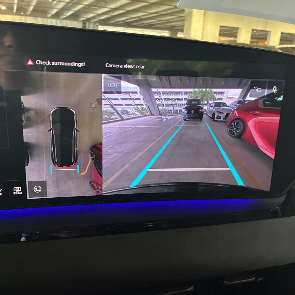 2025 Audi SQ6 e-tron Premium Plus