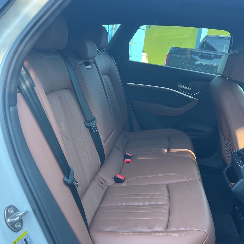 2024 Audi Q8 e-tron Premium Plus