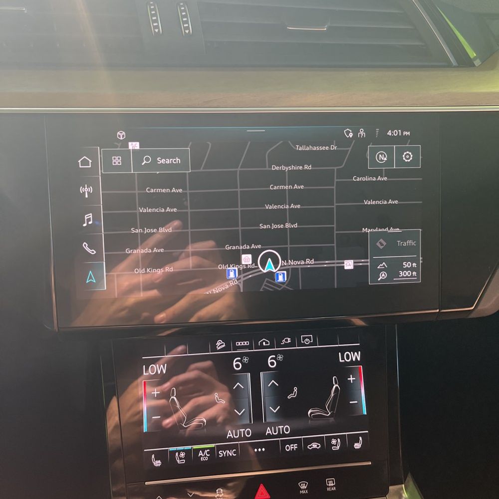 2024 Audi Q8 e-tron Premium Plus