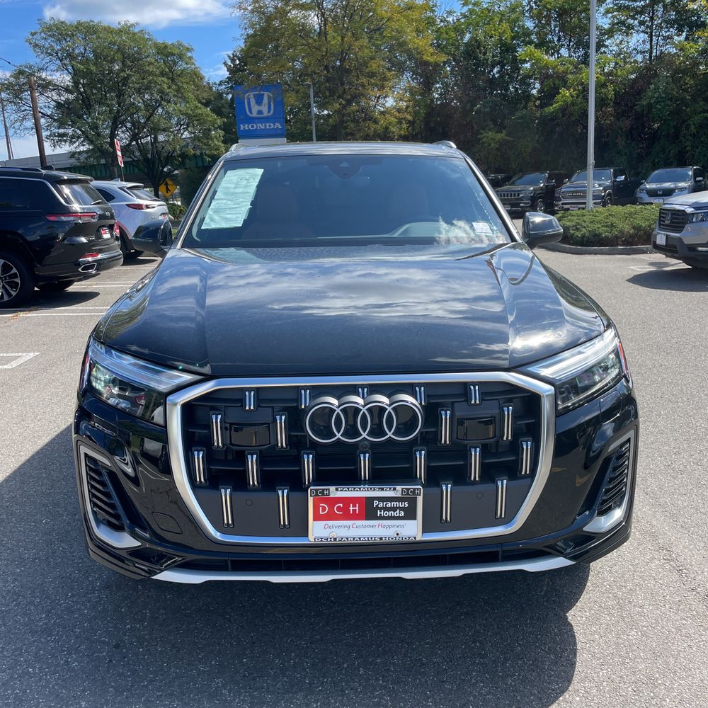 2025 Audi Q7 Premium 45