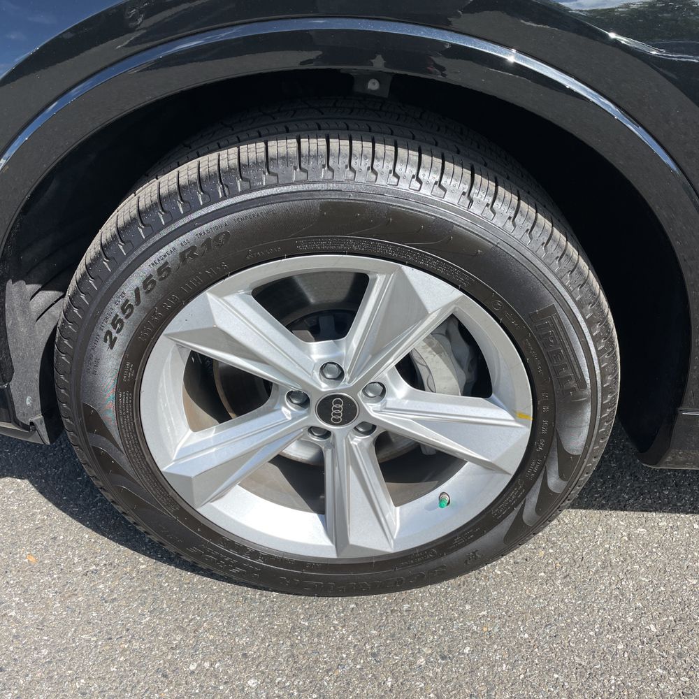 2025 Audi Q7 Premium 45