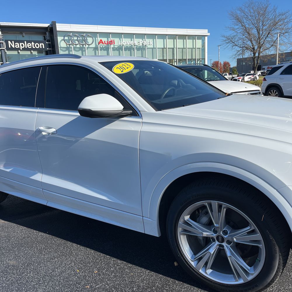 2023 Audi Q8 Premium 55 TFSI