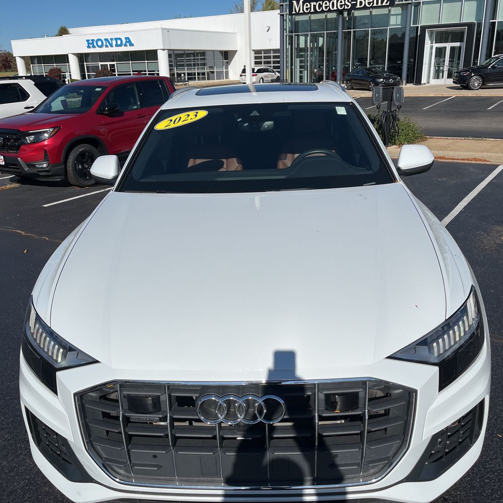 2023 Audi Q8 Premium 55 TFSI