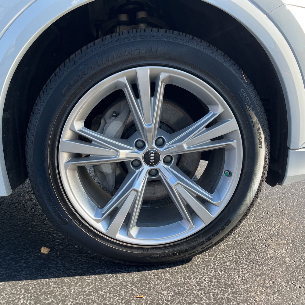 2023 Audi Q8 Premium 55 TFSI