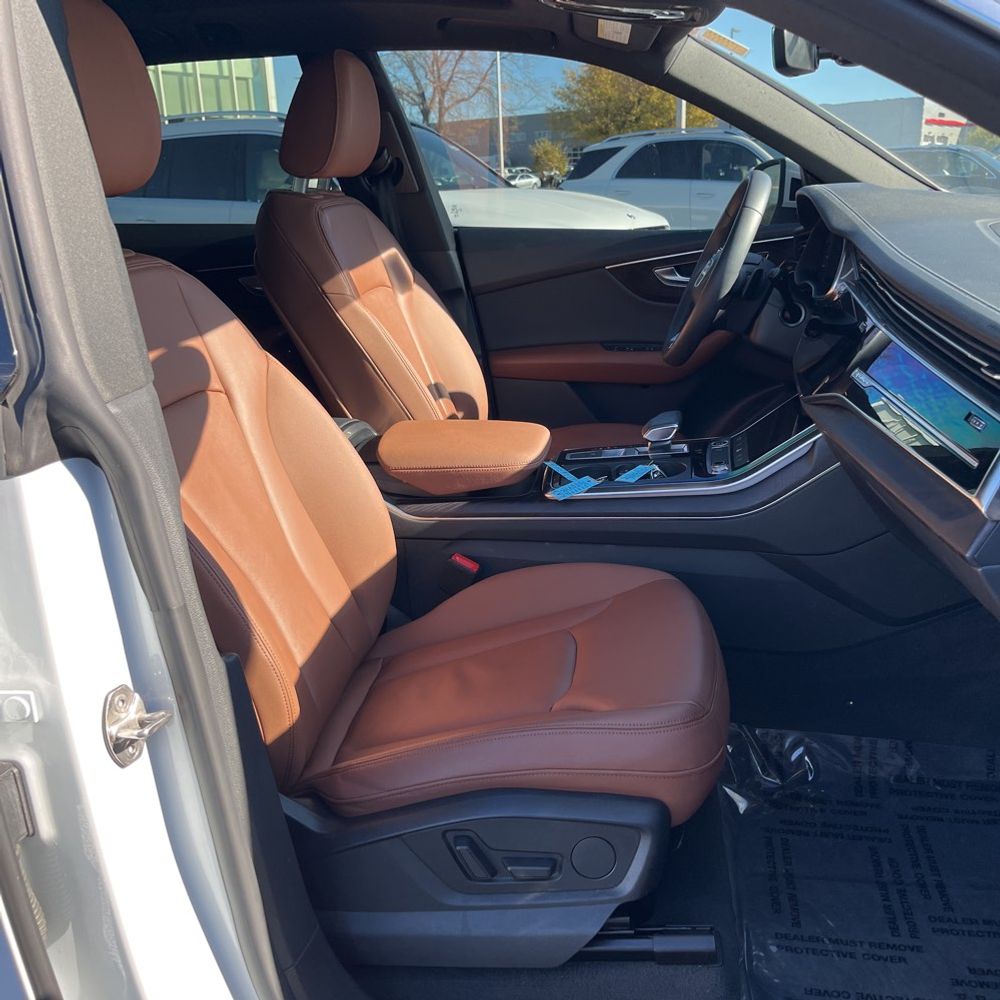 2023 Audi Q8 Premium 55 TFSI