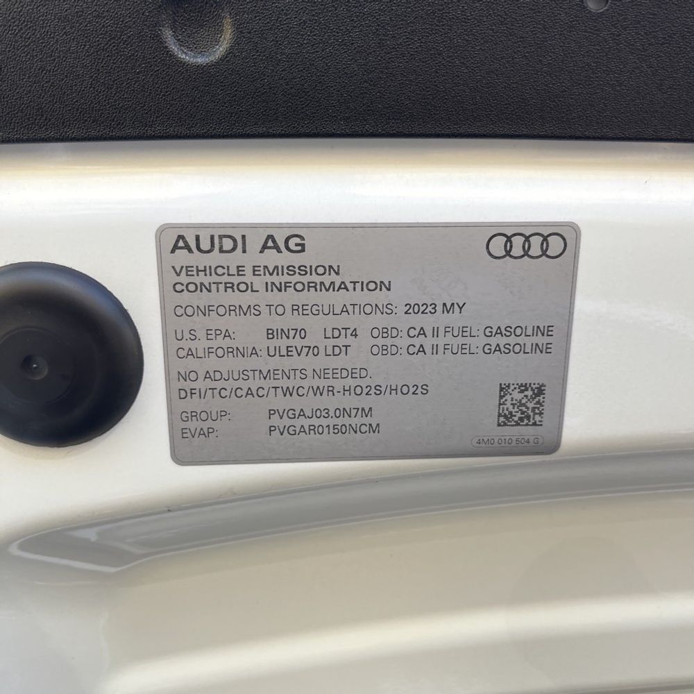 2023 Audi Q8 Premium 55 TFSI