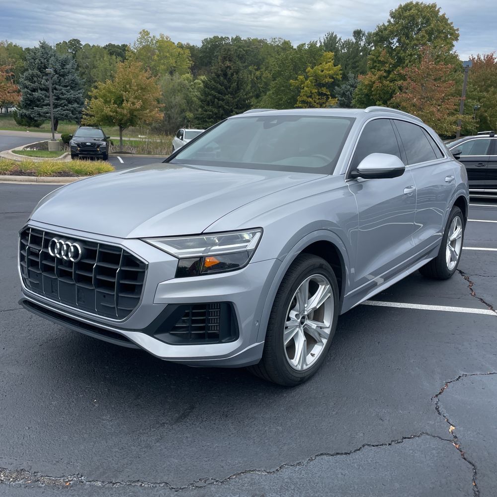 2022 Audi Q8 Premium 55 TFSI