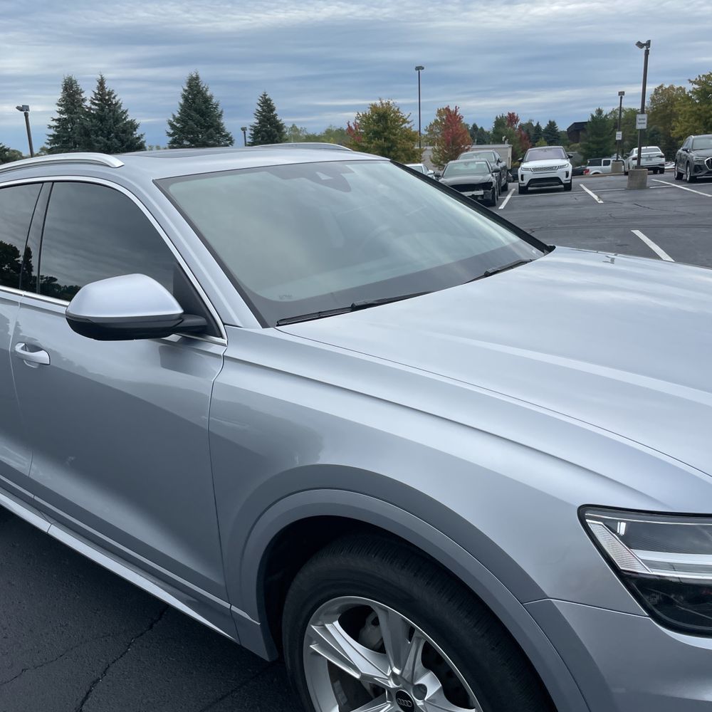 2022 Audi Q8 Premium 55 TFSI