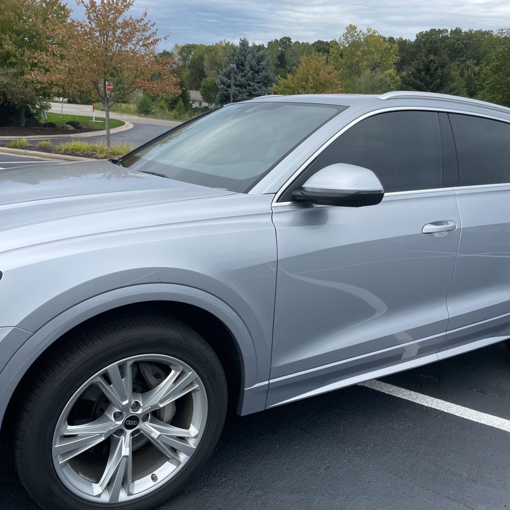 2022 Audi Q8 Premium 55 TFSI