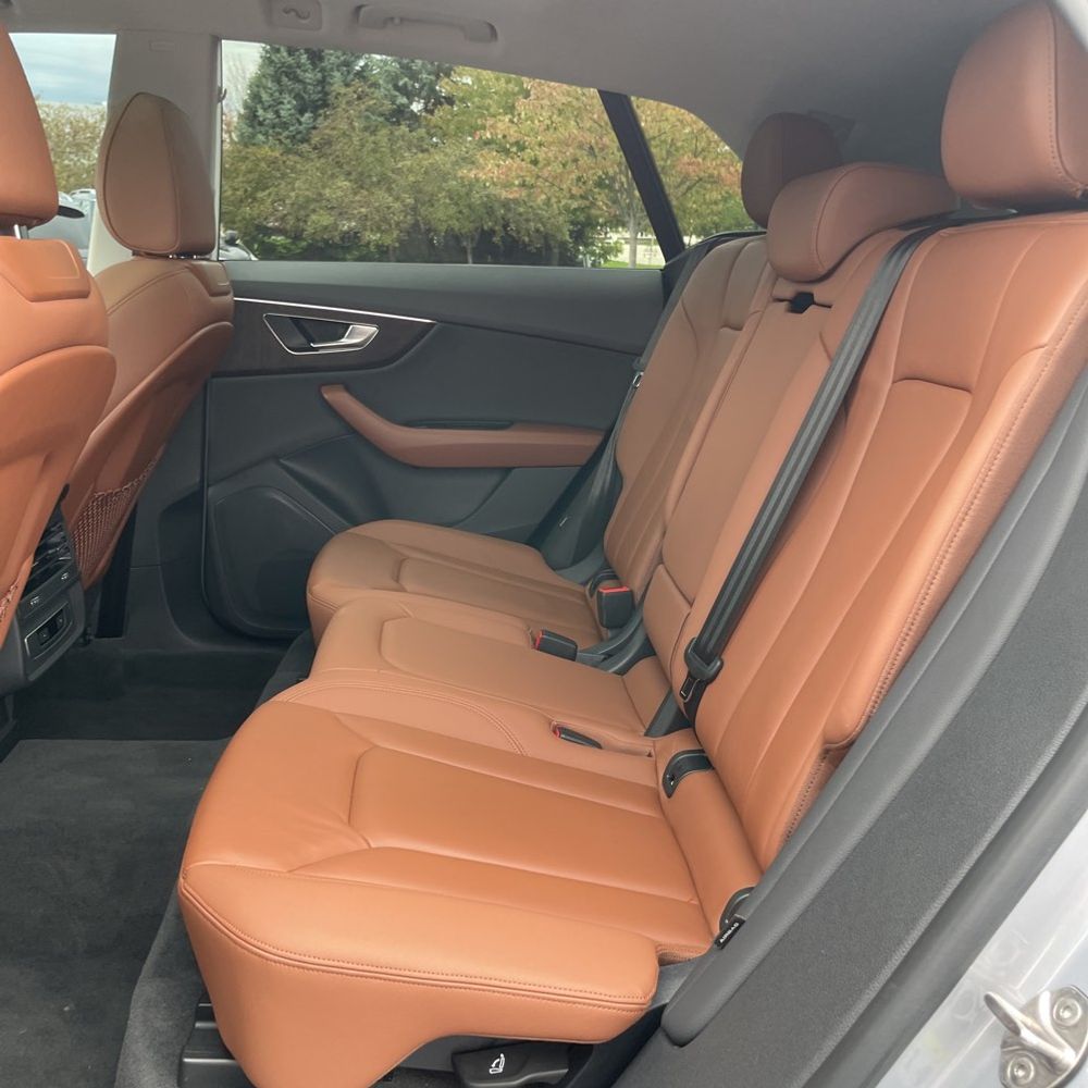 2022 Audi Q8 Premium 55 TFSI