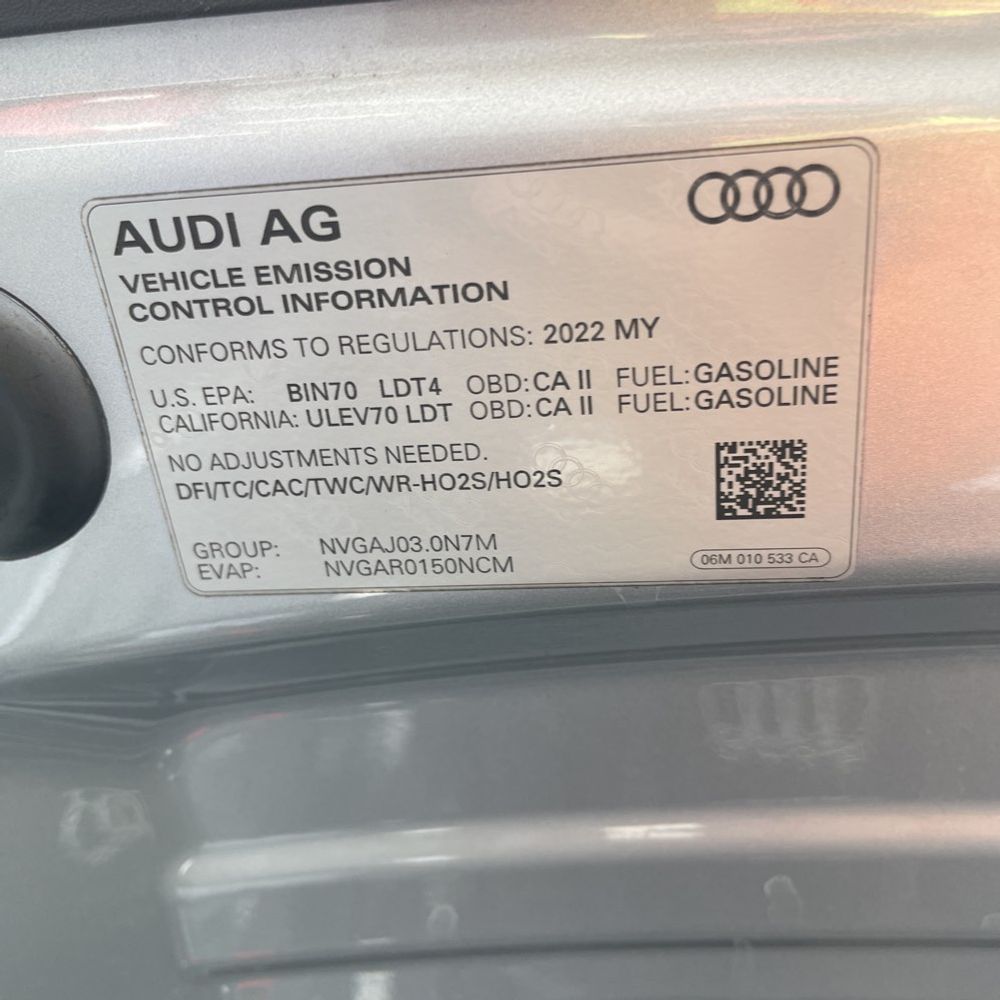 2022 Audi Q8 Premium 55 TFSI
