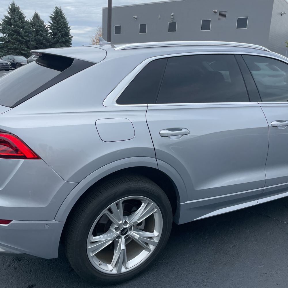 2022 Audi Q8 Premium 55 TFSI