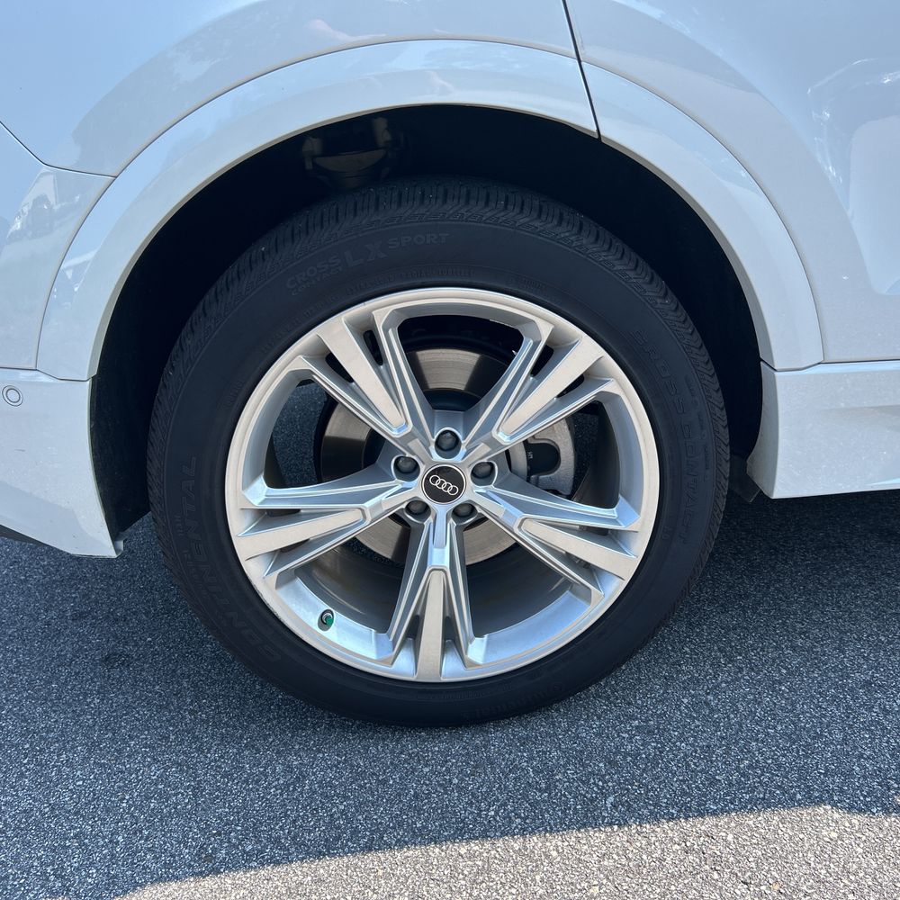 2022 Audi Q8 Premium 55 TFSI