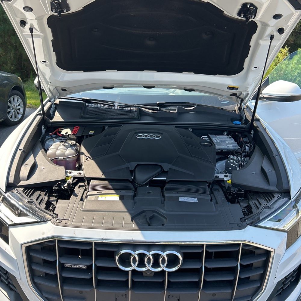 2022 Audi Q8 Premium 55 TFSI
