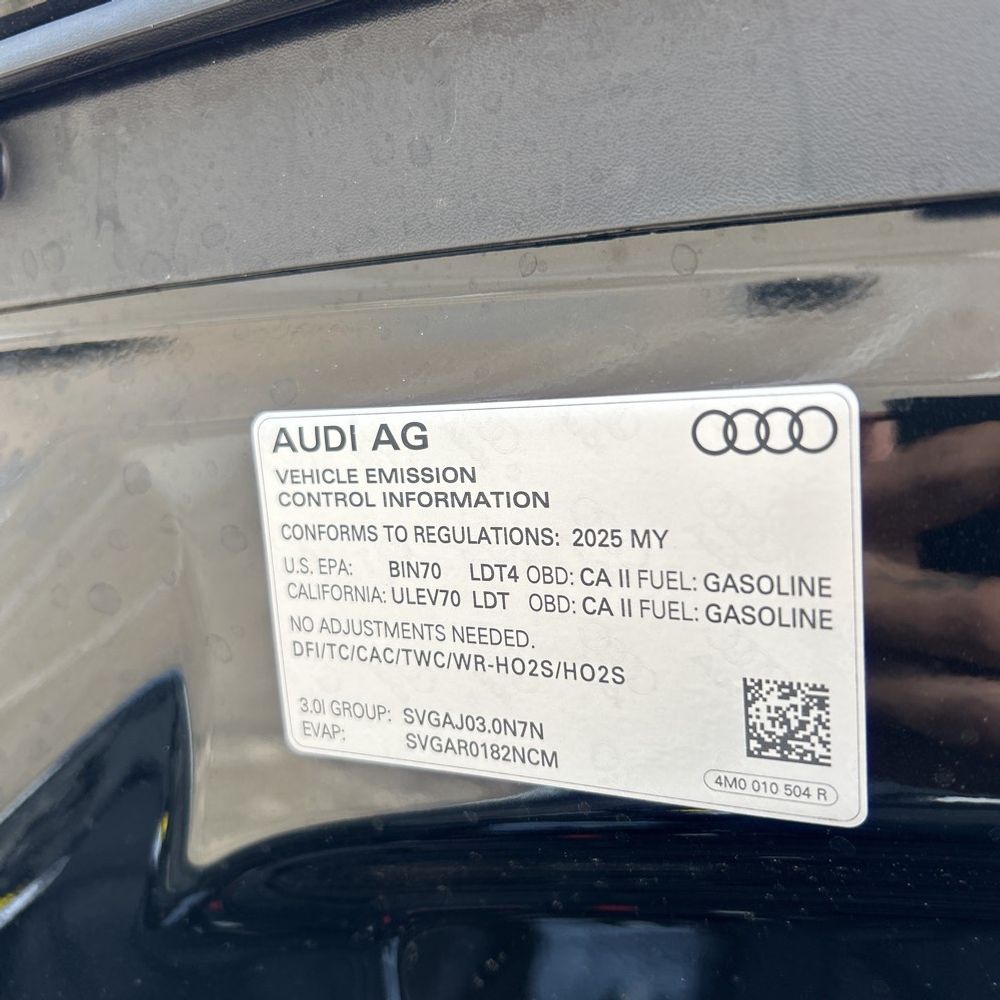 2025 Audi Q7 Premium 55